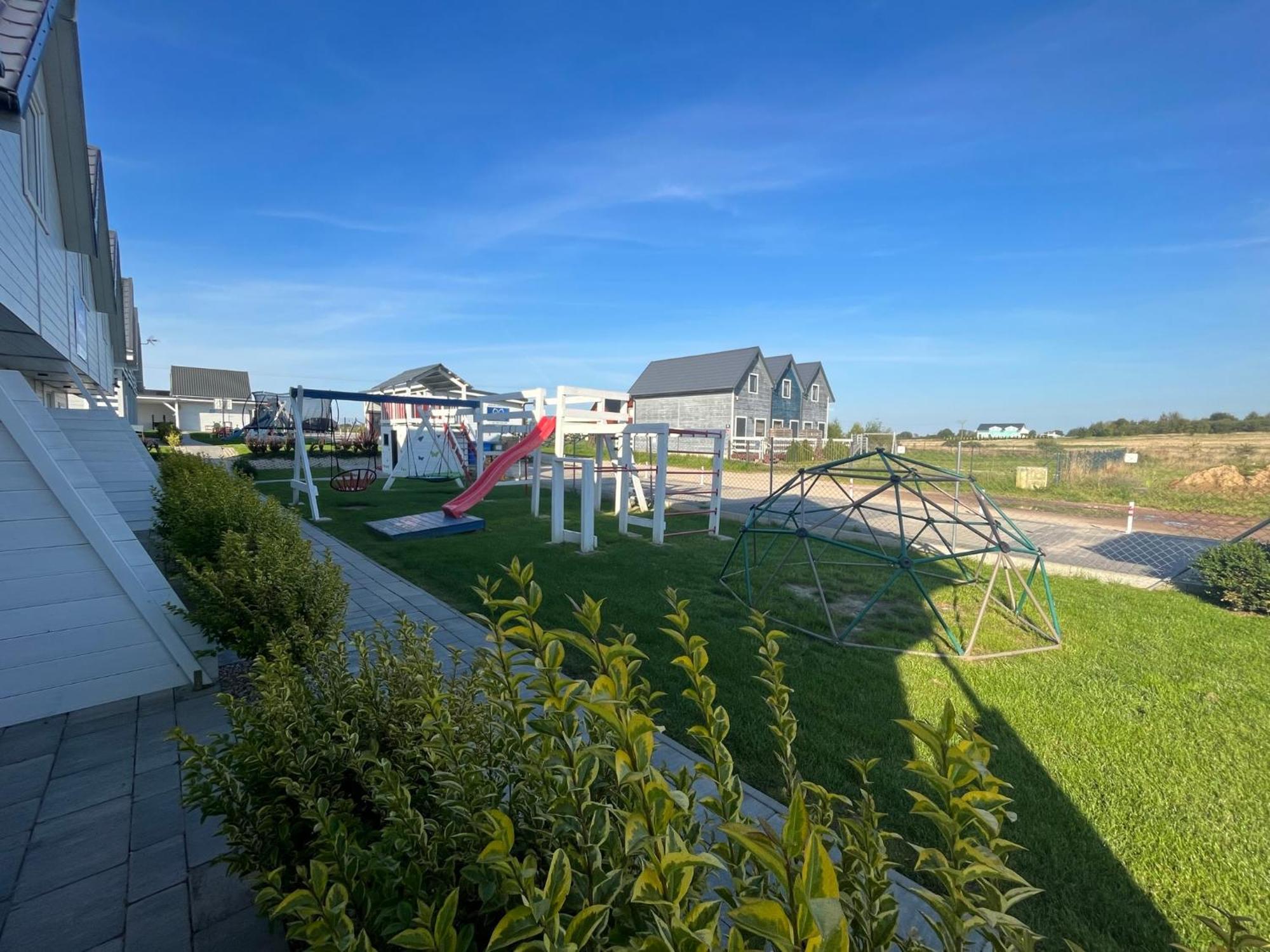 Holiday House Сарбиново Экстерьер фото